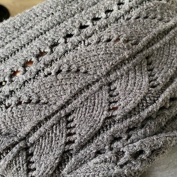 Zara pointelle sleeve sweater charcoal grey - Picture 2 of 9